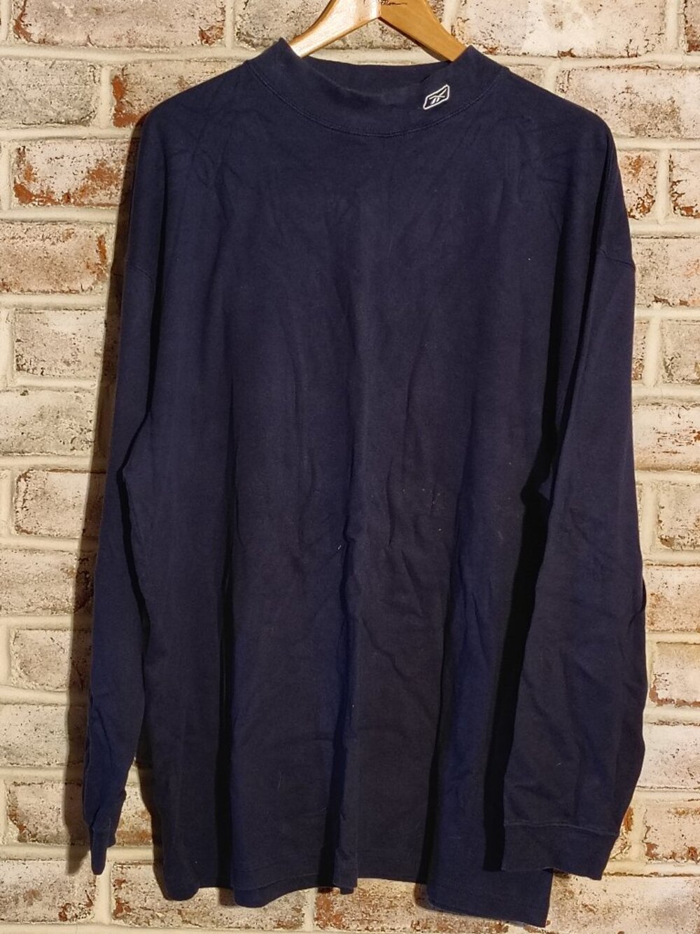 Reeeeeeeeeebok Navy Athletic Mockneck Long Sleeve - XXL